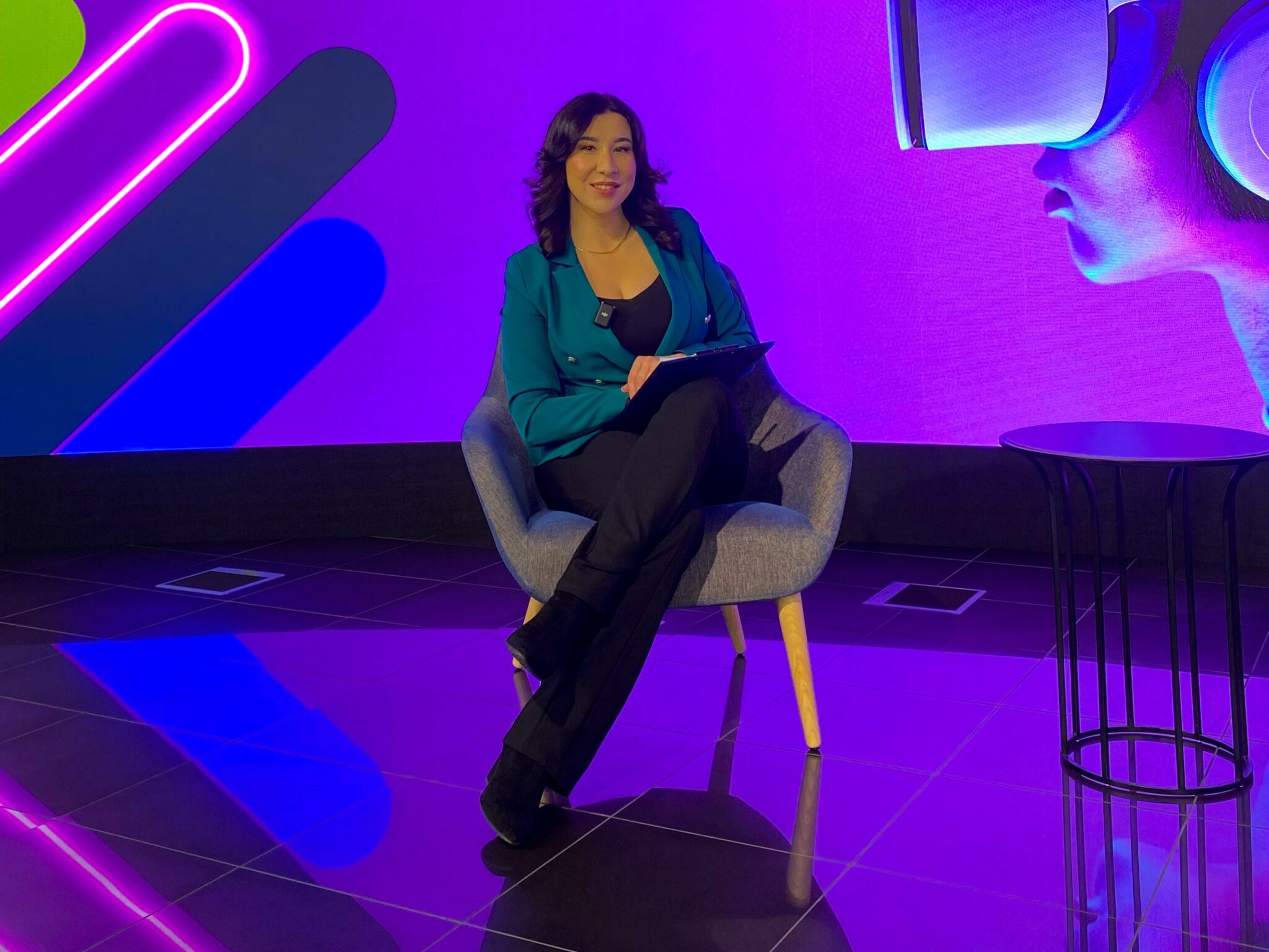 Katarzyna Głuchowska - dwujęzyczna moderatorka debat podczas konferencji biznesowych