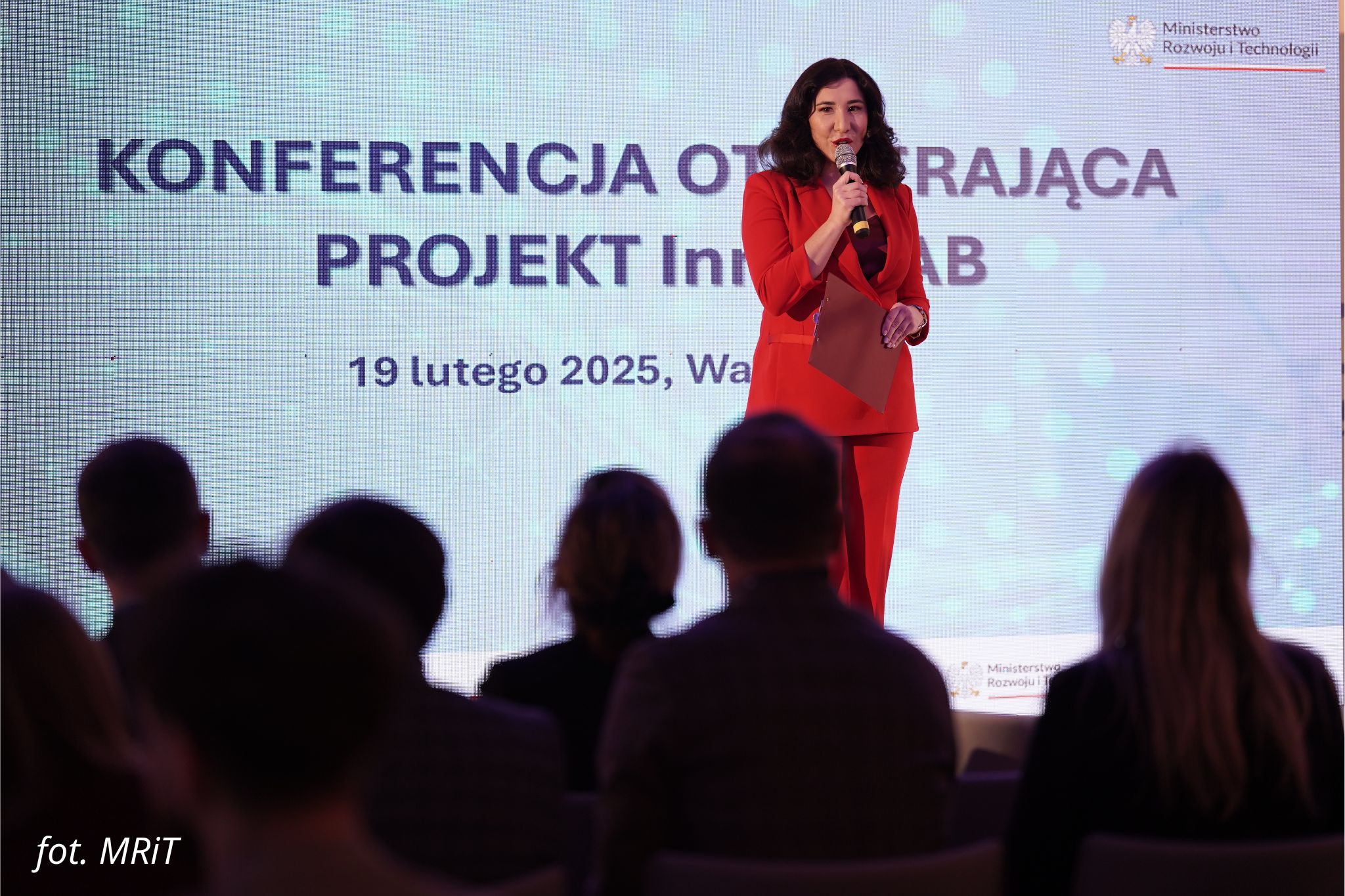 Portfolio 62 Katarzyna Głuchowska - konferansjerka i moderatorka • prowadząca konferencję otwierającą Projekt INNO_LAB dla Ministerstwa Rozwoju i Technologii oraz PARP- Polskiej Agencji Rozwoju Przedsiębiorczości w Warszawie