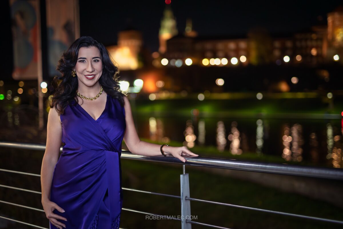 Portfolio 27 Katarzyna Głuchowska event host and moderator for international events in Kraków