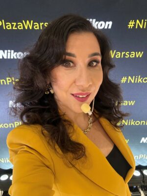 Katarzyna Głuchowska konferansjer podczas Gali Otwarcia Nikon Plaza Warsaw