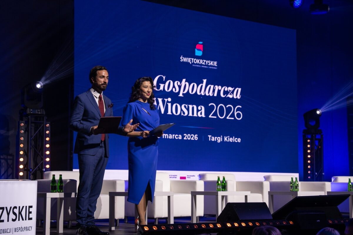 Katarzyna Głuchowska i Mateusz Kaczmarek- prowadzący konferencję "Gospodarcza Wiosna 2026" w Kielcach