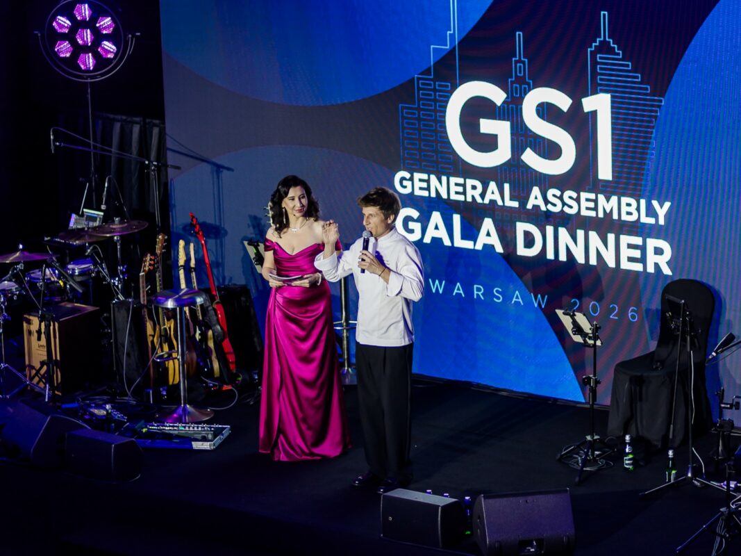 konferansjerka-katarzyna-głuchowska-gs1-general-assembly-podczas-gala-dinner-w-ufficio-primo