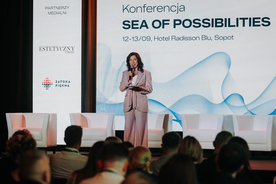 konferansjerka-trójmiasto-katarzyna-głuchowska-prowadzenie -konferencji-medycznych-po-p-polsku-i-angielsku